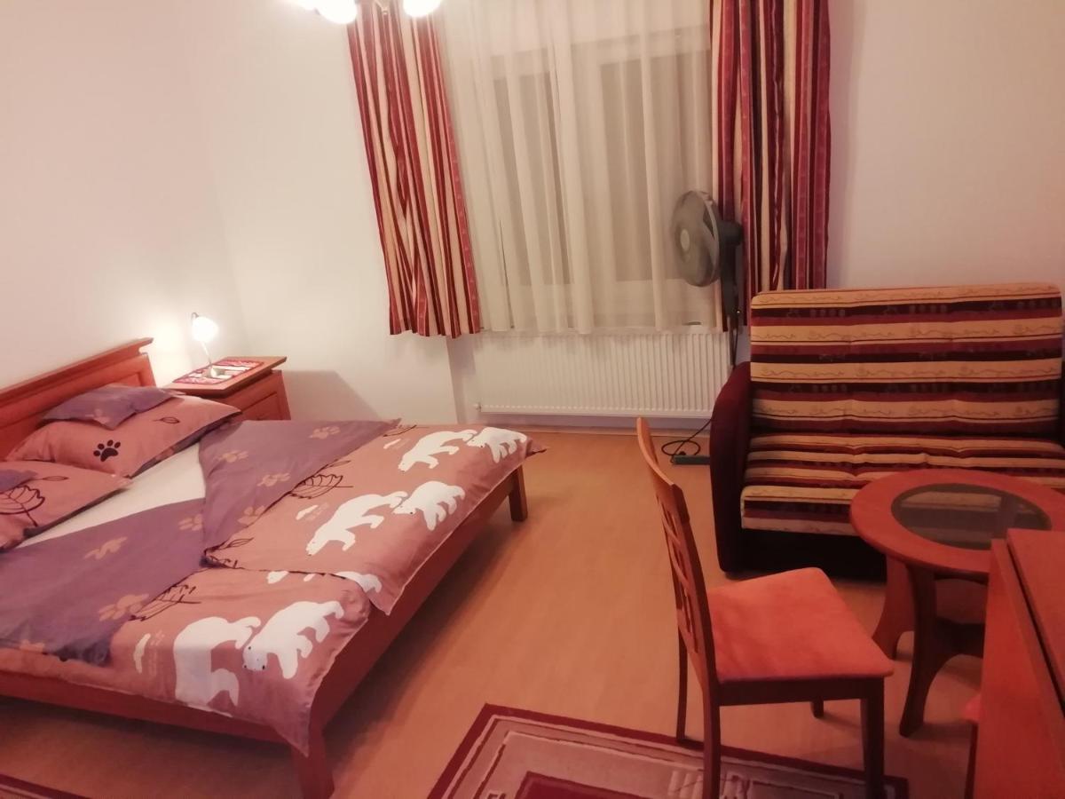 ASTA LA VISTA Vendégház Miskolc Esterno foto